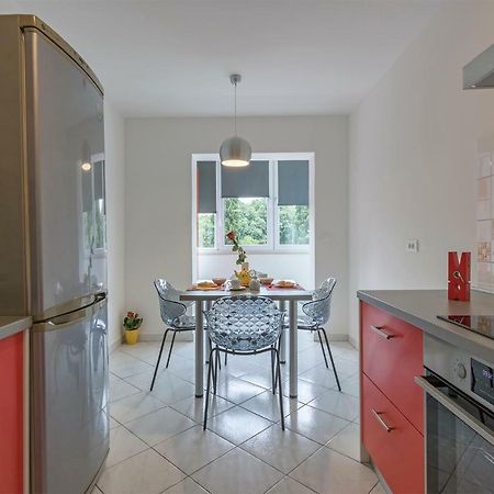 Colosseum Apartment Pula Exterior photo